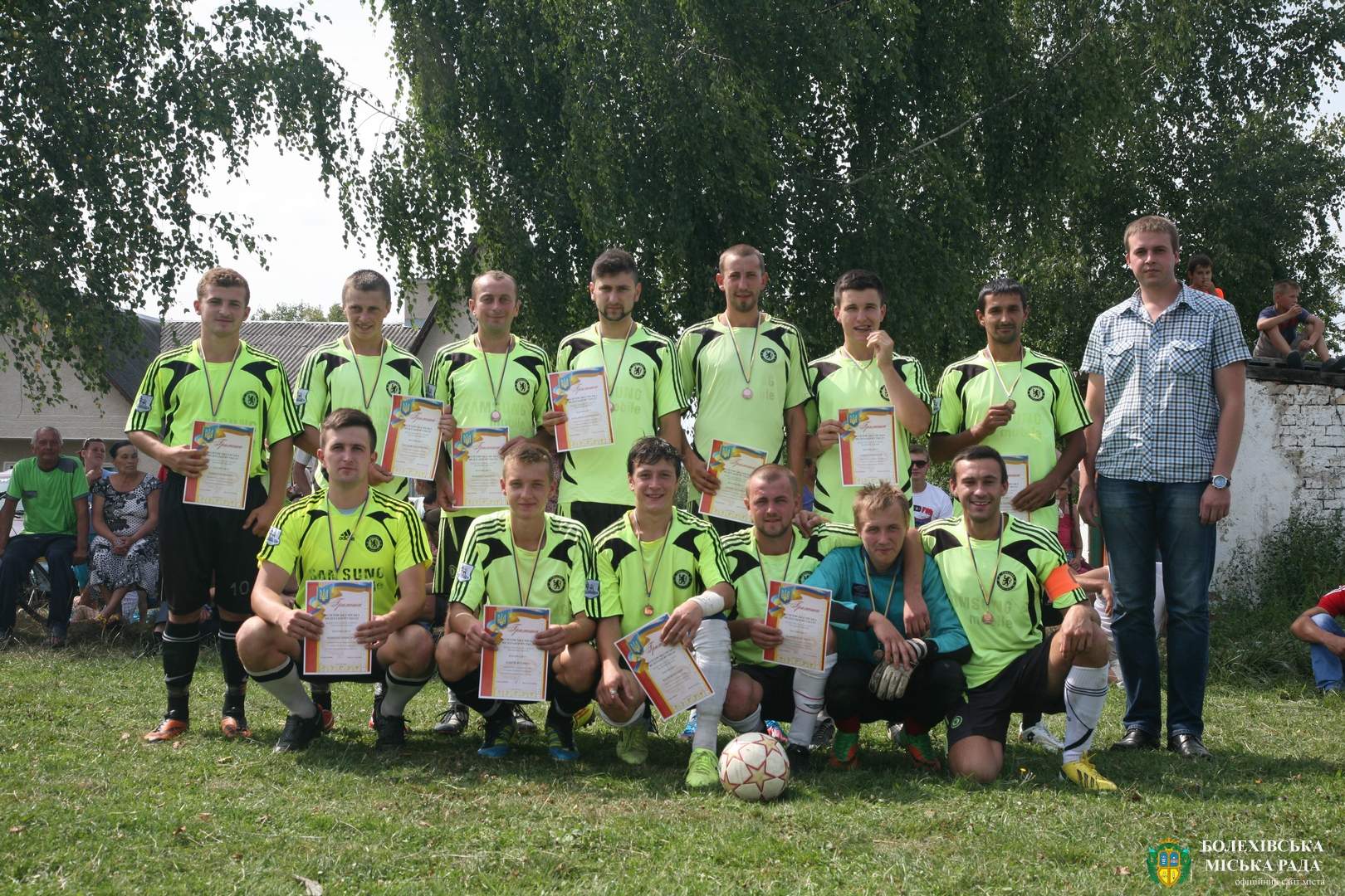 Чемпіонат міста Болехова з футболу сезону 2015 року