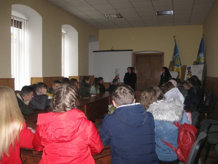 Учні шкіл знайомилися з Прикарпатським лісогосподарським коледжем