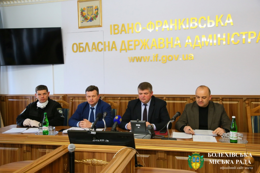 Сьогодні на брифінгу т.в.о. голови ОДА Віталій Федорів поінформував про ситуацію в області щодо короновірусної інфекції