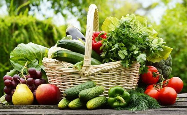 Ранні овочі і фрукти:  прості правила вибору  та безпечного споживання