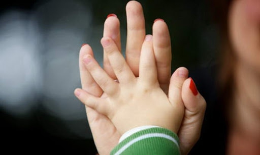 З 1 липня допомога на дітей одиноким матерям призначається за новими умовами