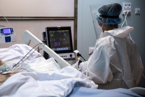Понад 78 відсотків лікарняних ліжок в області зайняті пацієнтами із COVID-19 та особами з підозрою на цю недугу