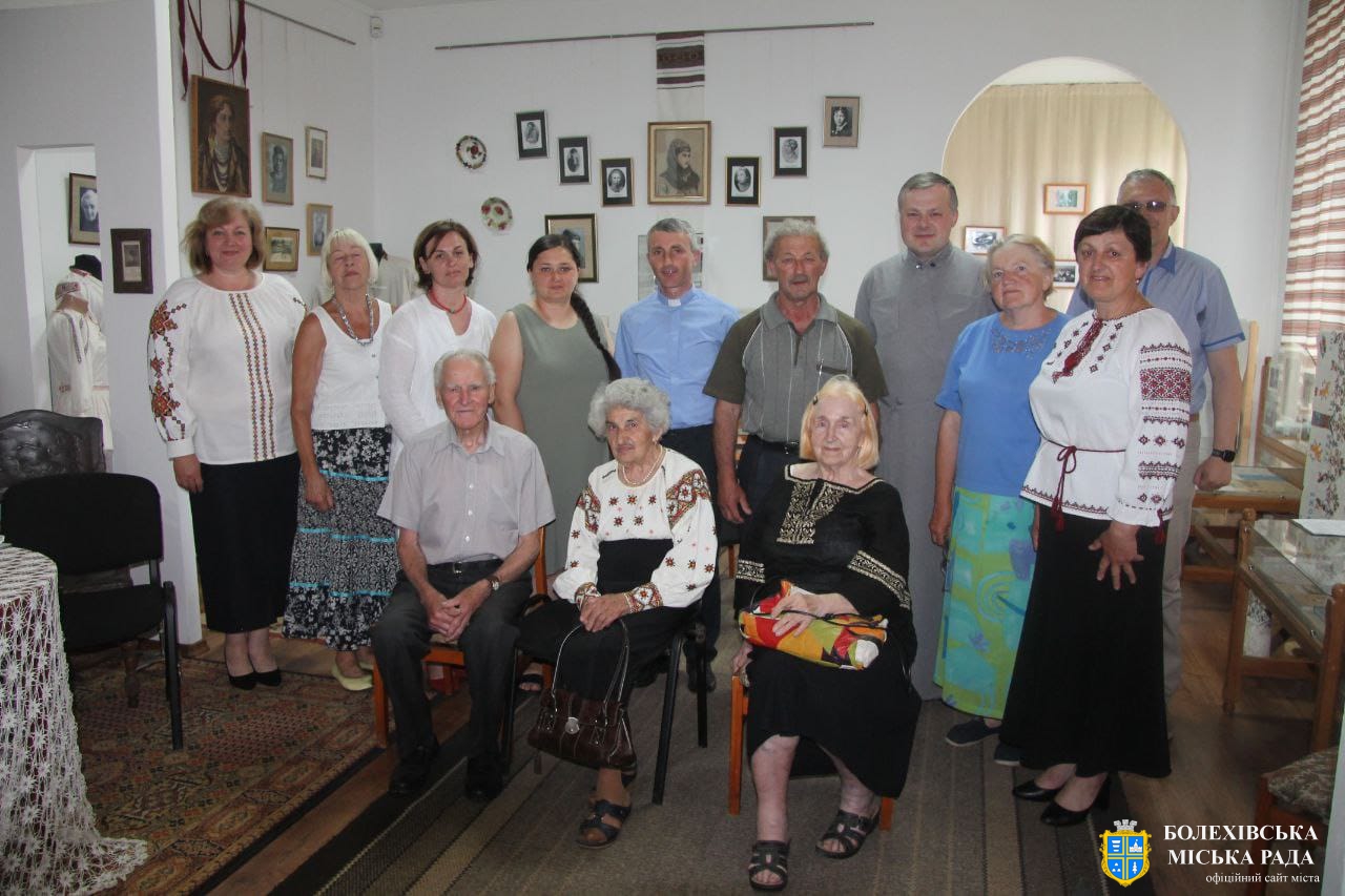 У день народження Наталії Кобринської в музеї історії міста Болехова відбулася святкова зустріч  поціновувачів  творчості  письменниці