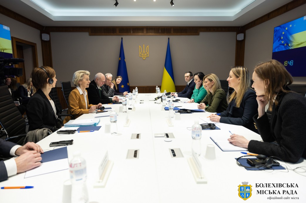 Виховання дітей у родинах, а не в сиротинцях – одна з вимог для вступу України до ЄС