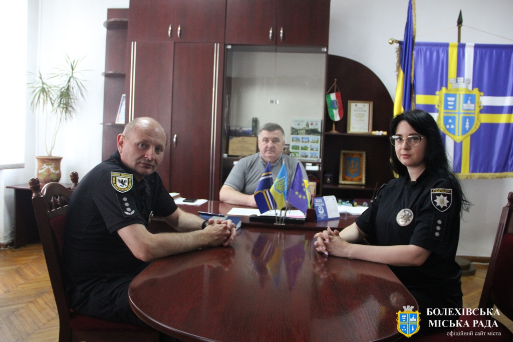 Про взаємодію поліції з територіальною громадою йшлося на зустрічі у міського голови Івана Яцинина