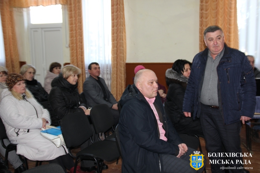 Староста Тисівського старостинського округу Володимир Савчук прозвітував про роботу перед громадою