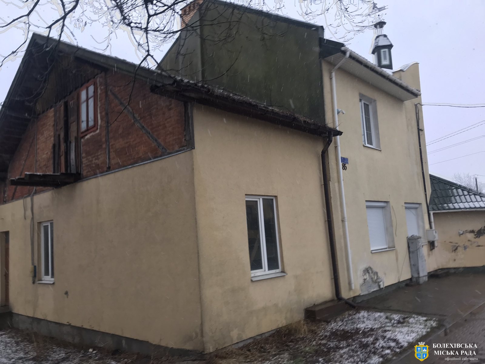 УВАГА! ВІдбудеться аукціон з продажу нежитлового приміщення.