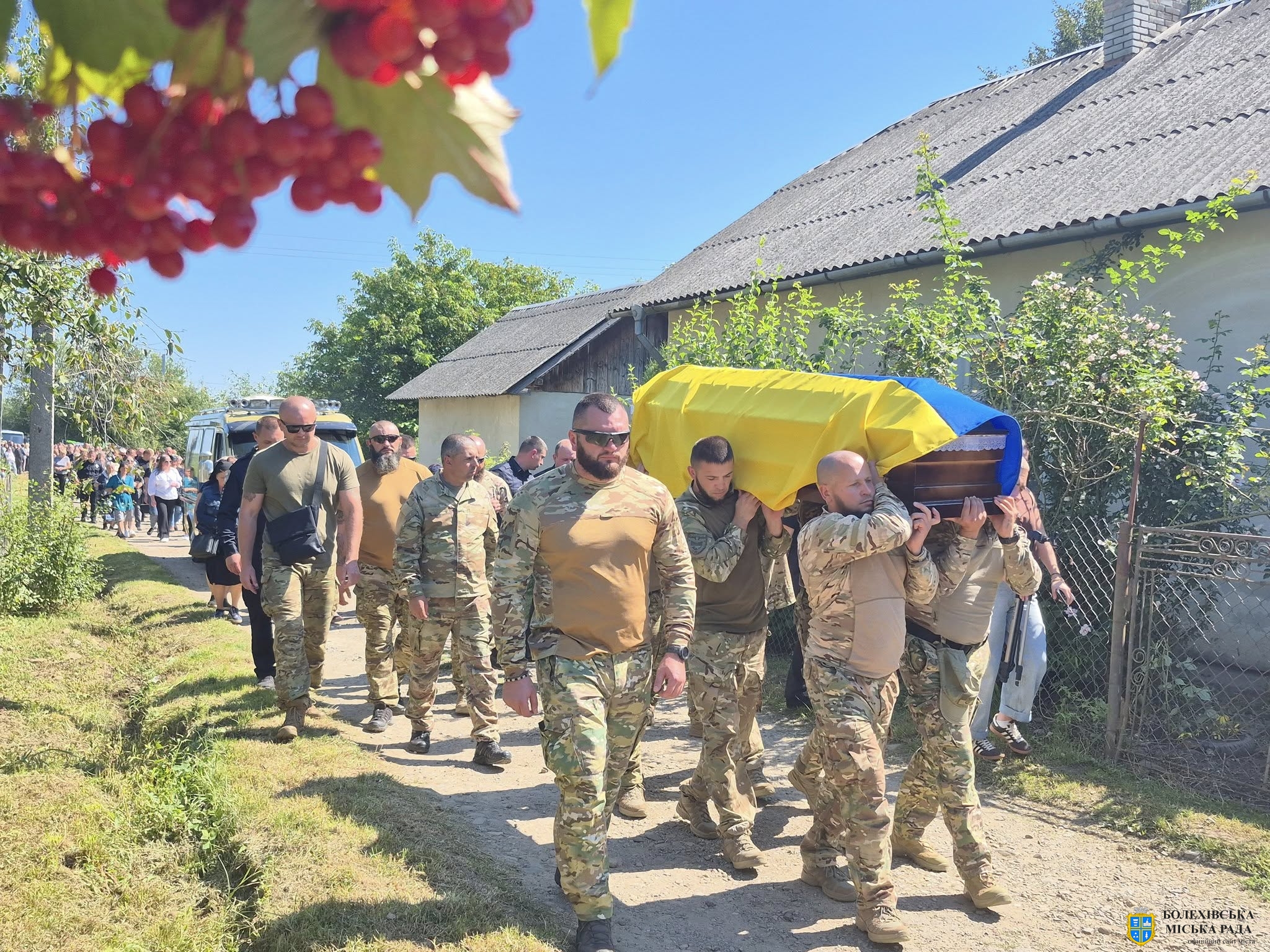 Болехівщина назавжди попрощалася з відважним воїном — Михайлом Сауляком