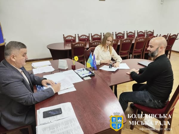 Підписано Меморандум про співпрацю з Стоматологічною поліклінікою Калуської міської ради щодо надання стоматологічних послуг військовослужбовцям та ветеранам громади!