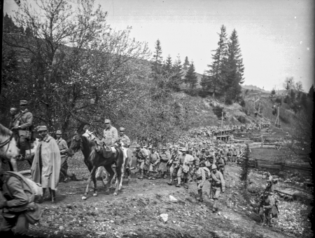 Наступ зі Сколього на Болехів. 1915 рік. Джерело: Леґіон Українських Січових Стрільців. Фотоархів Архів Український Музей і Бібліотека у Стемфорді (Канада); Фонд Українські Січові Стрільці; Файл UML_Box_56-00055.jpg https://surli.cc/bdxijz