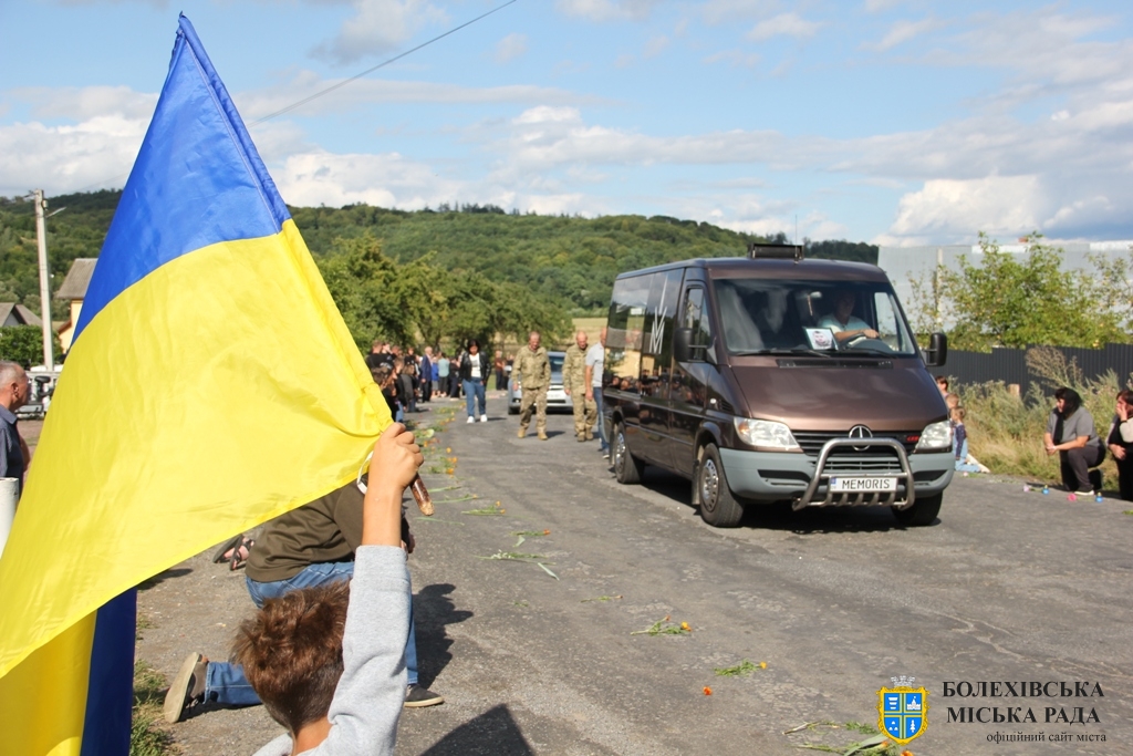 🕯️ ДОДОМУ… НАЗАВЖДИ